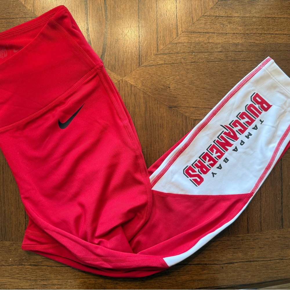 Nike Tampa Bay Buccaneers Leggings